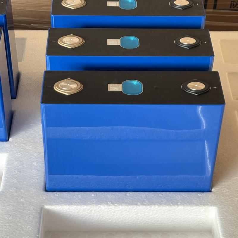 High cycle life 100Ah LFP cell